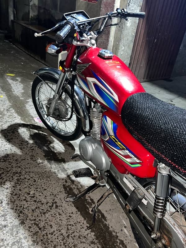 honda 125 2022 model 3