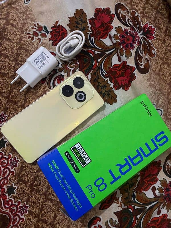 Infinix smart 8pro 4+4/128GB with 10 months warntty with box charger 5