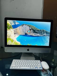 Apple iMac 21.5” (Late 2012) – Core i5, 12GB RAM, 512GB SSD