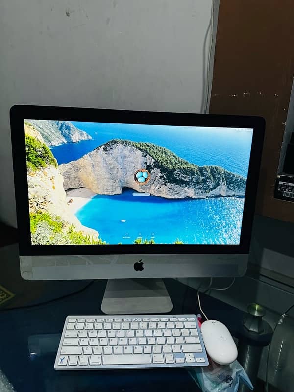 Apple iMac 21.5” (Late 2012) – Core i5, 12GB RAM, 512GB SSD 1