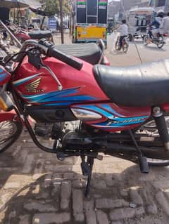 Honda 17/18 model for sale 03217699114 rate munasib ha