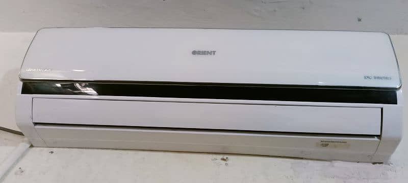 very good cooling AC Orient urgent sale 0