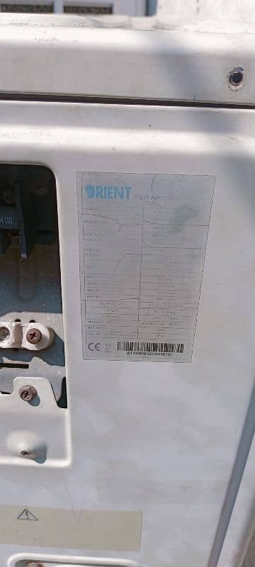 very good cooling AC Orient urgent sale 14