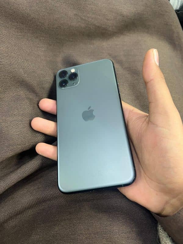 iphone 11 pro max 3