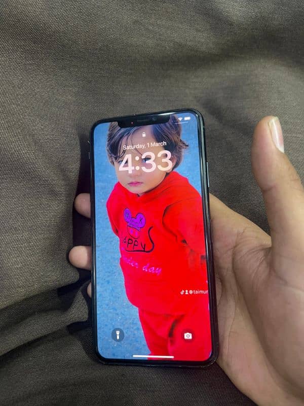 iphone 11 pro max 7