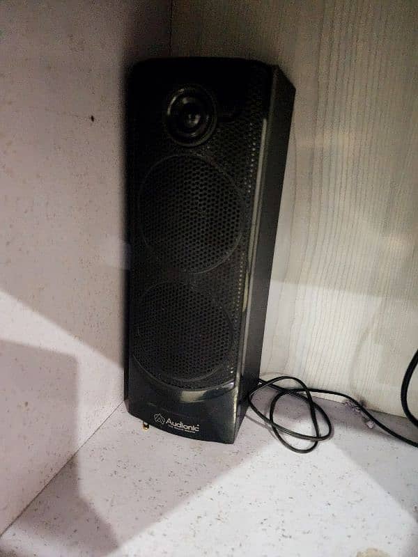 audionic speakers with deck 2