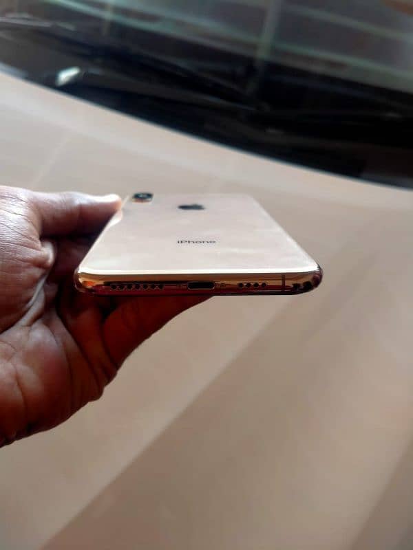 iphone xs max jv 64 gb 81 battery health bilkul new condition hai 5