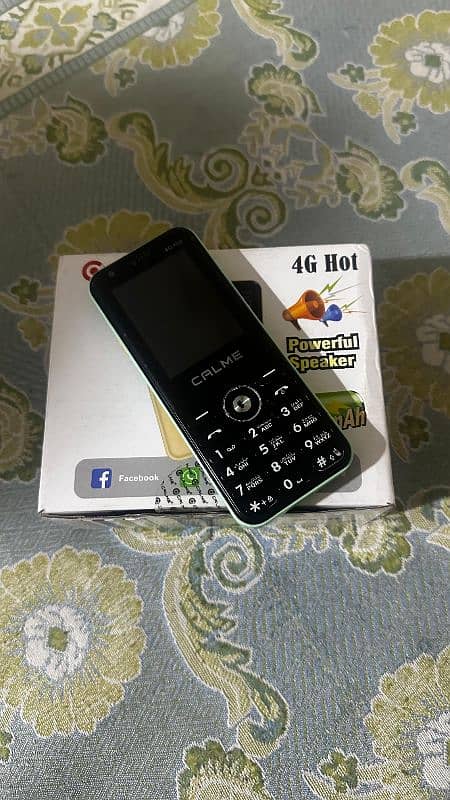 Calme 4g hot Touch and Type 10/10 condition 1