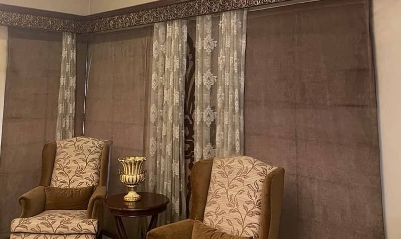 Roller blinds and net ring curtains bundle 0