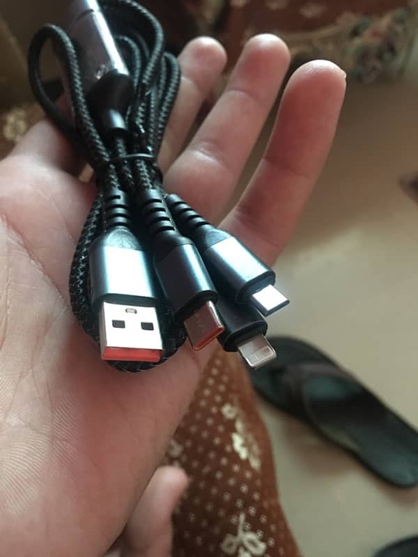 3 FACE CHARGING CABLE 1