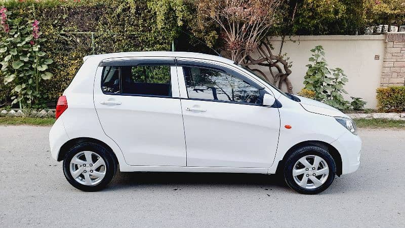 Suzuki Cultus VXL AGS Automatic 2022 Model First owner Total Genuine 4