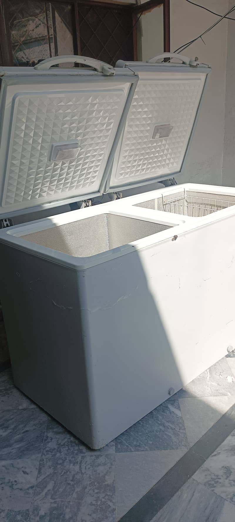 Dawlance full size deep freezer in lush condition 5