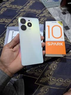 tecno spark 10pro 256 gb 16 gb with box charger original 03217683721