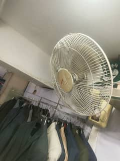 fan for sale ok condition