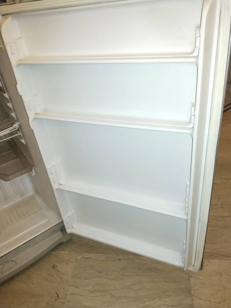 wave full size refrigerator 4