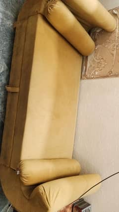 2 seater saety with storage  for sale in good condition hard used