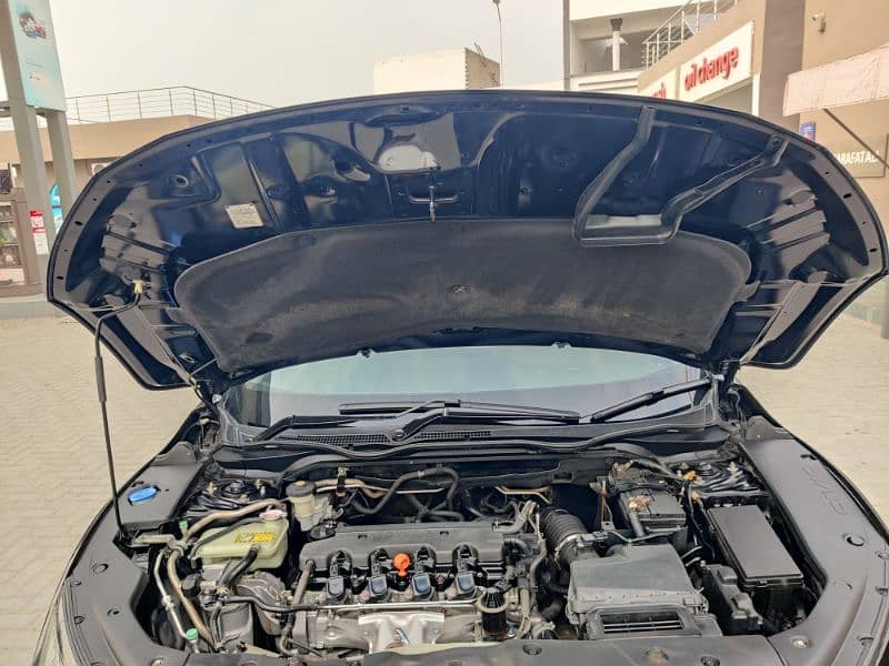 Honda Civic VTi Oriel Prosmatec 2019 11