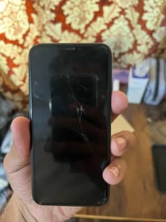 Iphone xs 64gb single sim PTA back and front glas cracked