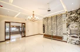 1 Kanal House For Rent In DHA Lahore Phase 7 Facing Park