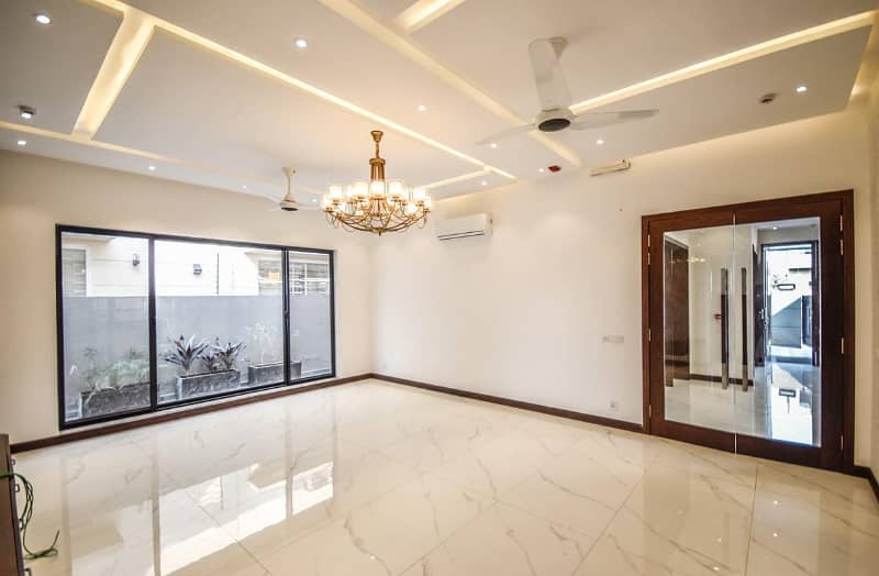 1 Kanal House For Rent In DHA Lahore Phase 7 Facing Park 15