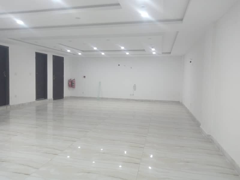 8 Marla Brand New Ground Mezzanine+ Basement Floors For Rent in DHA Lahore Phase 8 Broadway 8