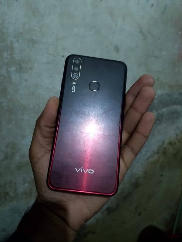 vivo y15 4/64 all okay phone. 03271060622 5