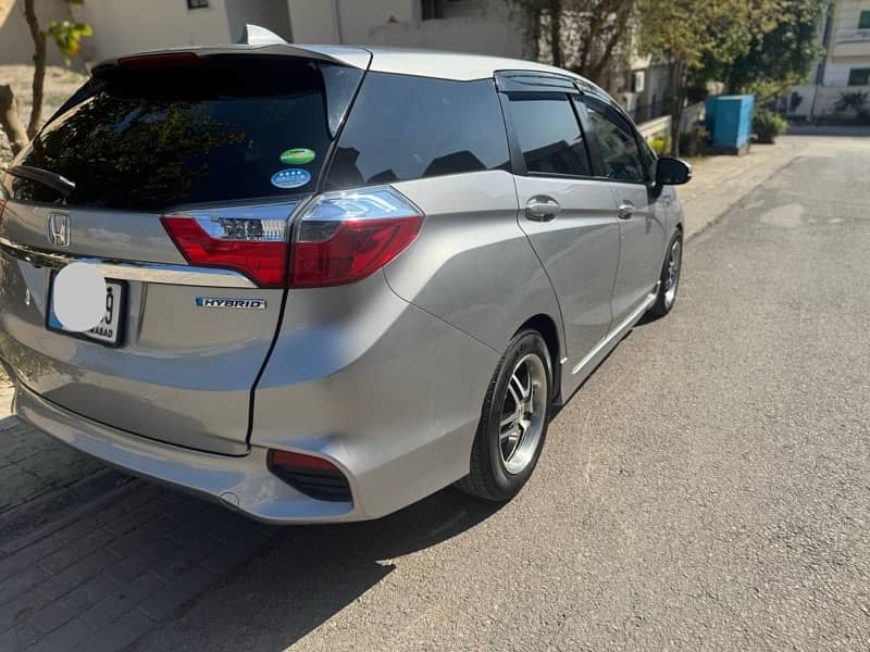 Honda Fit Shuttle Hybrid 2018/22 2