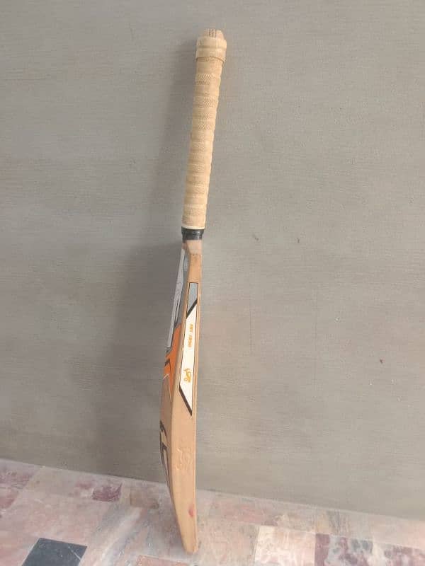 Kookaburra 2000 English Willow 2