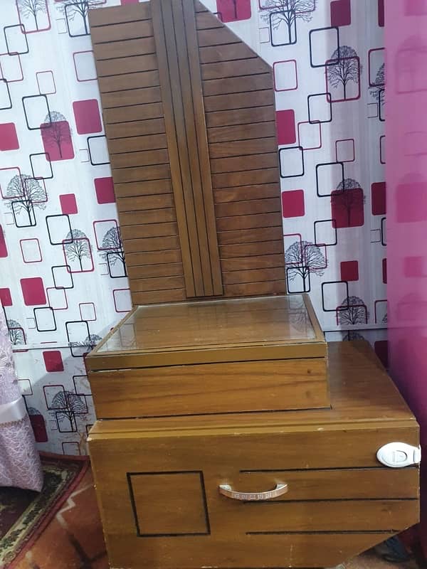 wooden bed slightly used 7