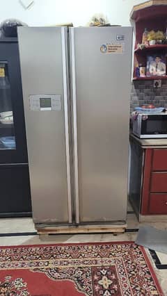 LG refrigerator