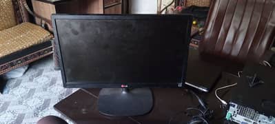 LG 22M35A 22" LED Monitor for Sale