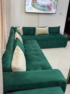 7 seater L-shaped sofa with ottoman stool