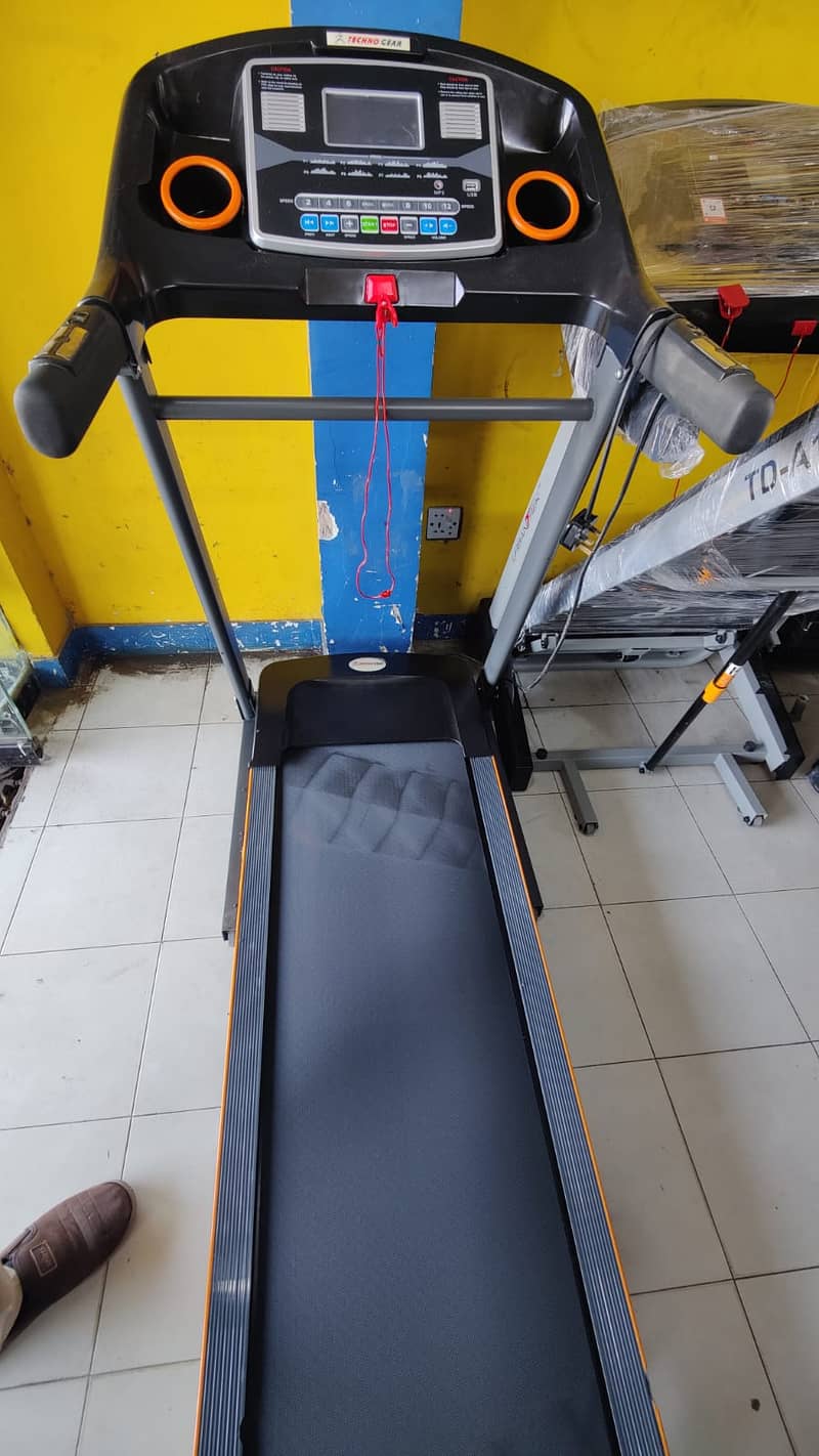 Home And Commercial Treadmill With Warranty CARDIO EXERCISE MACHINE 4