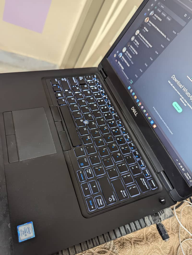 Dell e5470 | Core i5 8th Gen | 16 256 | Fresh Condition | W/ Charger 5