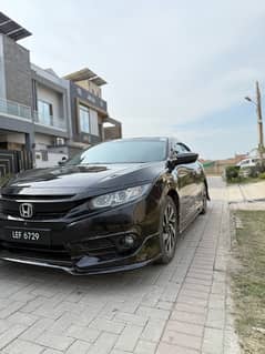 Honda Civic Oriel 2017