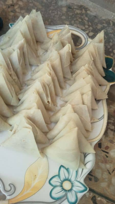 chicken samosa dozen 200 pkr 0