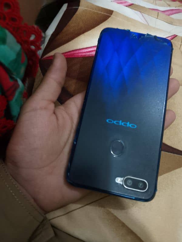 oppo f9 blue navy colour good condition urgent sale 2