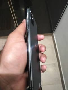 I phone 11 pro max  256GB only e sim used. NON-PTA