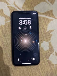 iPhone 11 64GB Black scratch less