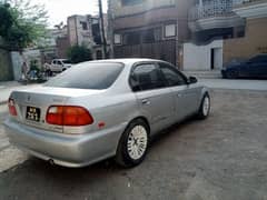 Honda Civic Oriel 2000