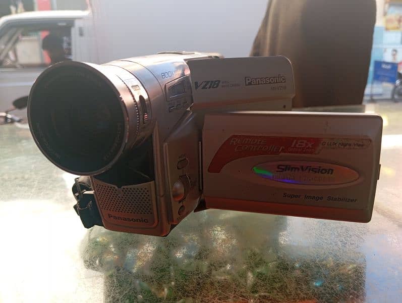 vz18 movie camera 1