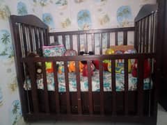 baby cot