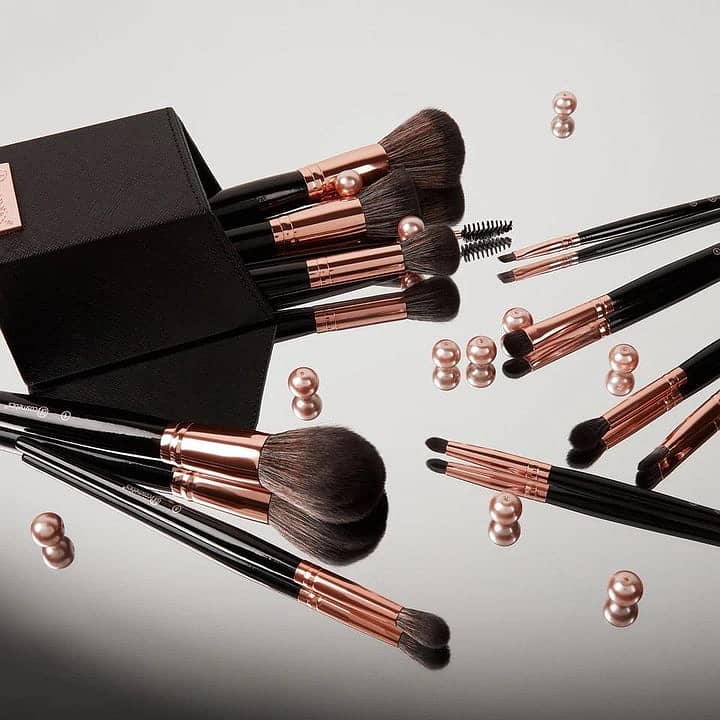 BH COSMETICS Signature Rose Gold 13 Piece Brush Set with Holder 4