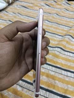 i am selling my iphone 6s rose gold color