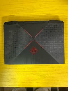 HP OMEN 15