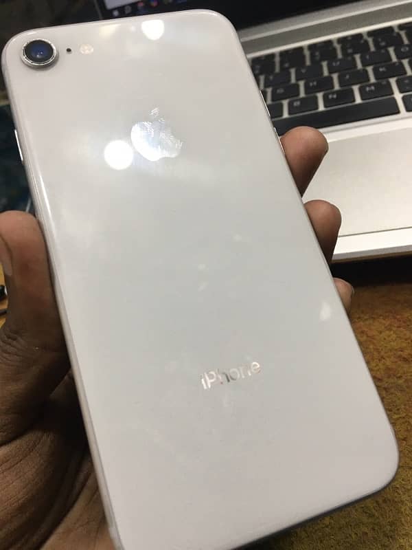 iphone 8 non PTA 64Gb 4