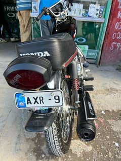 honda 125 very good condition