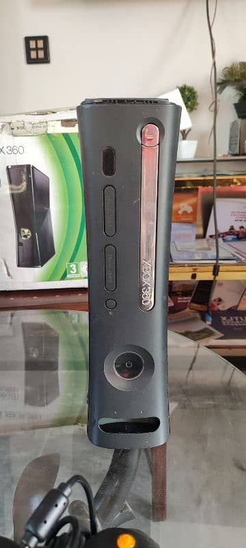 XBox 360 Jasper 128gb 4