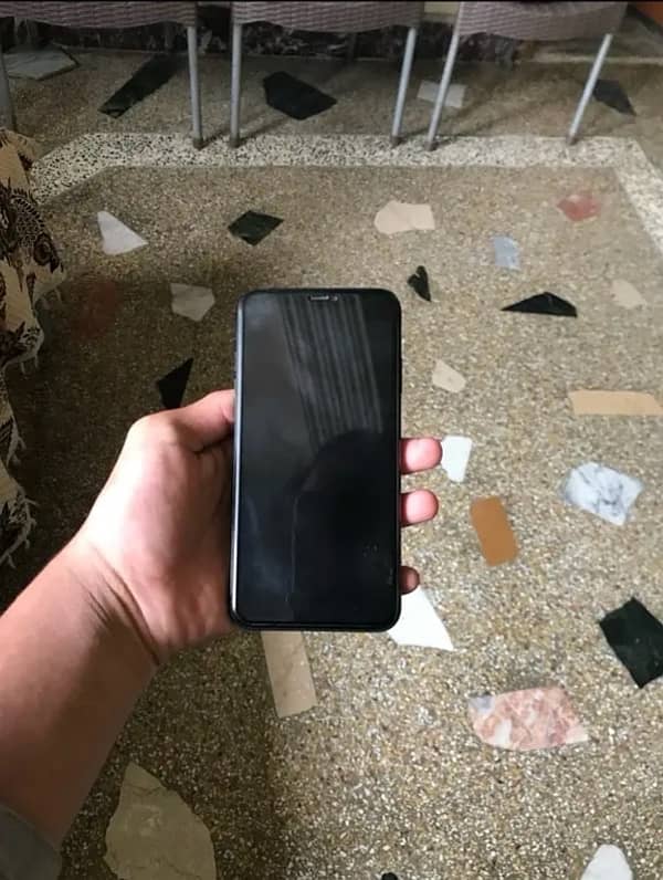 IPhone XS Max urgent sale 2