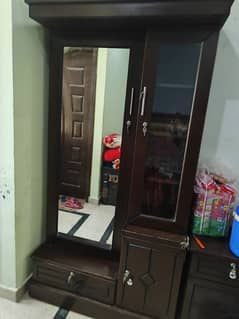 dressing table n showcase in modern style